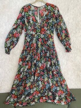 TOPSHOP  Floral Print MIDI Dress Feat Deep V Neckline (SKU730)